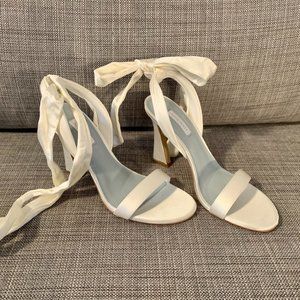 Nine West Kelsie heels 7M in Ivory